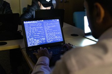 Students in computer class
