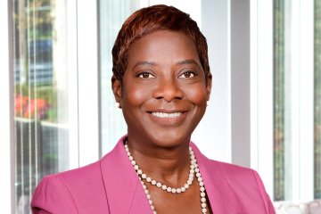 Dr. Sandra Lindsay, 2024 Honorary Degree Recipient