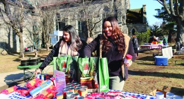 Thanksgiving Food Drive