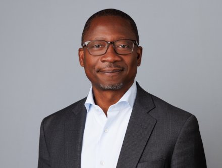 Victor Petenkemani