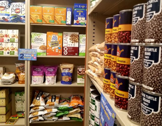 Mav Market food pantry