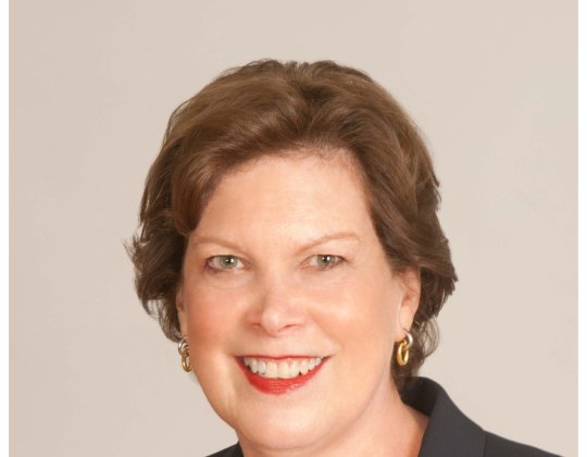 Lisa Martin.jpg