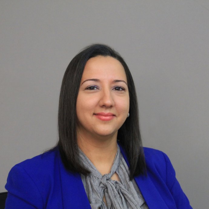 Albany Perez headshot